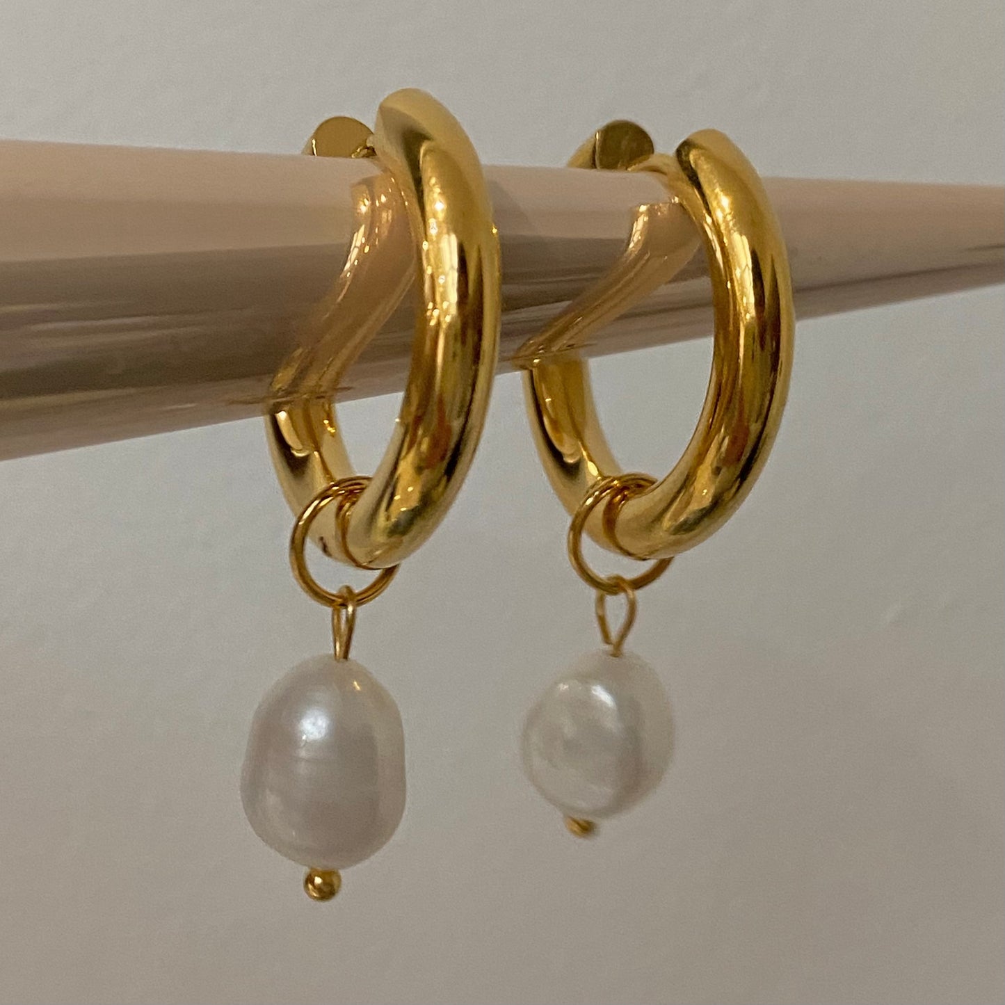 chunky pearl hoops