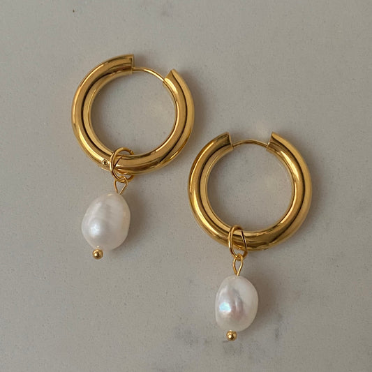 chunky pearl hoops