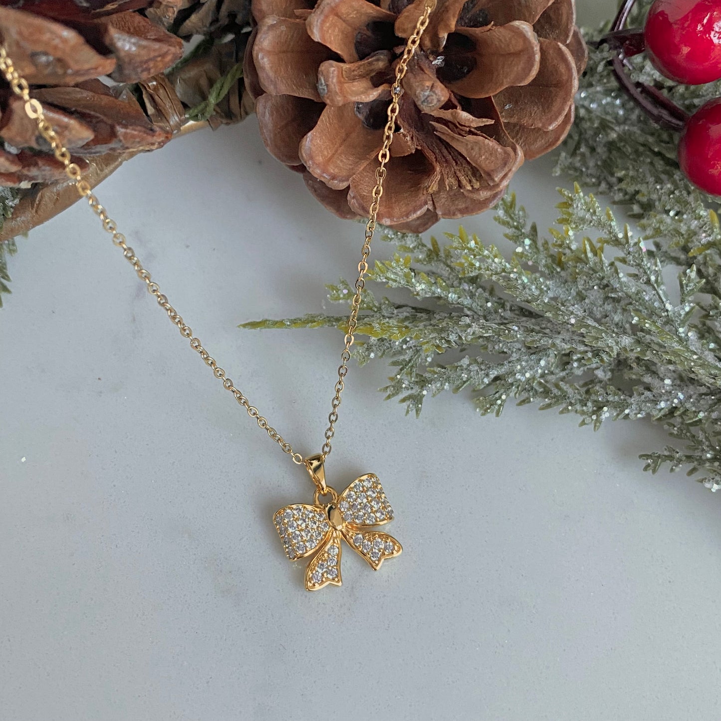 bow necklace