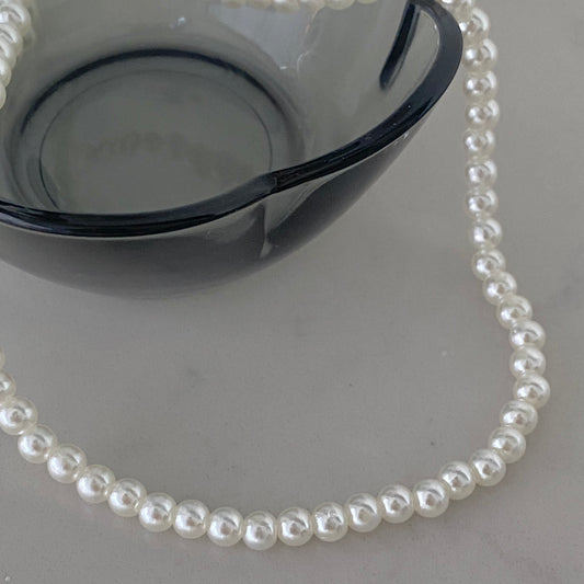 Pearl necklace